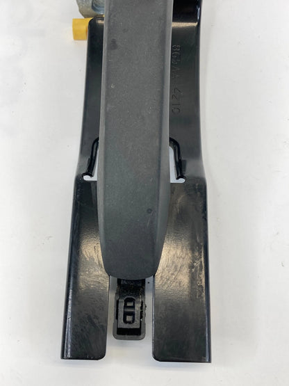 2008-2012 DODGE AVENGER FRONT LEFT DRIVER EXTERIOR DOOR HANDLE 04589661AB OEM