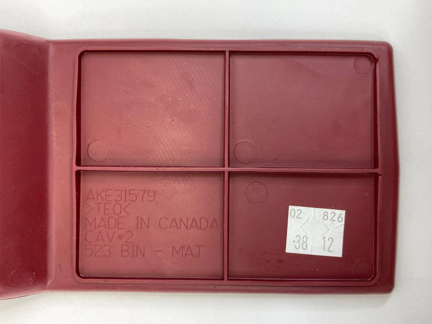 10-15 CHEVROLET EQUINOX CENTER CONSOLE STORAGE FLOOR LINER RUBBER MAT AKE31579