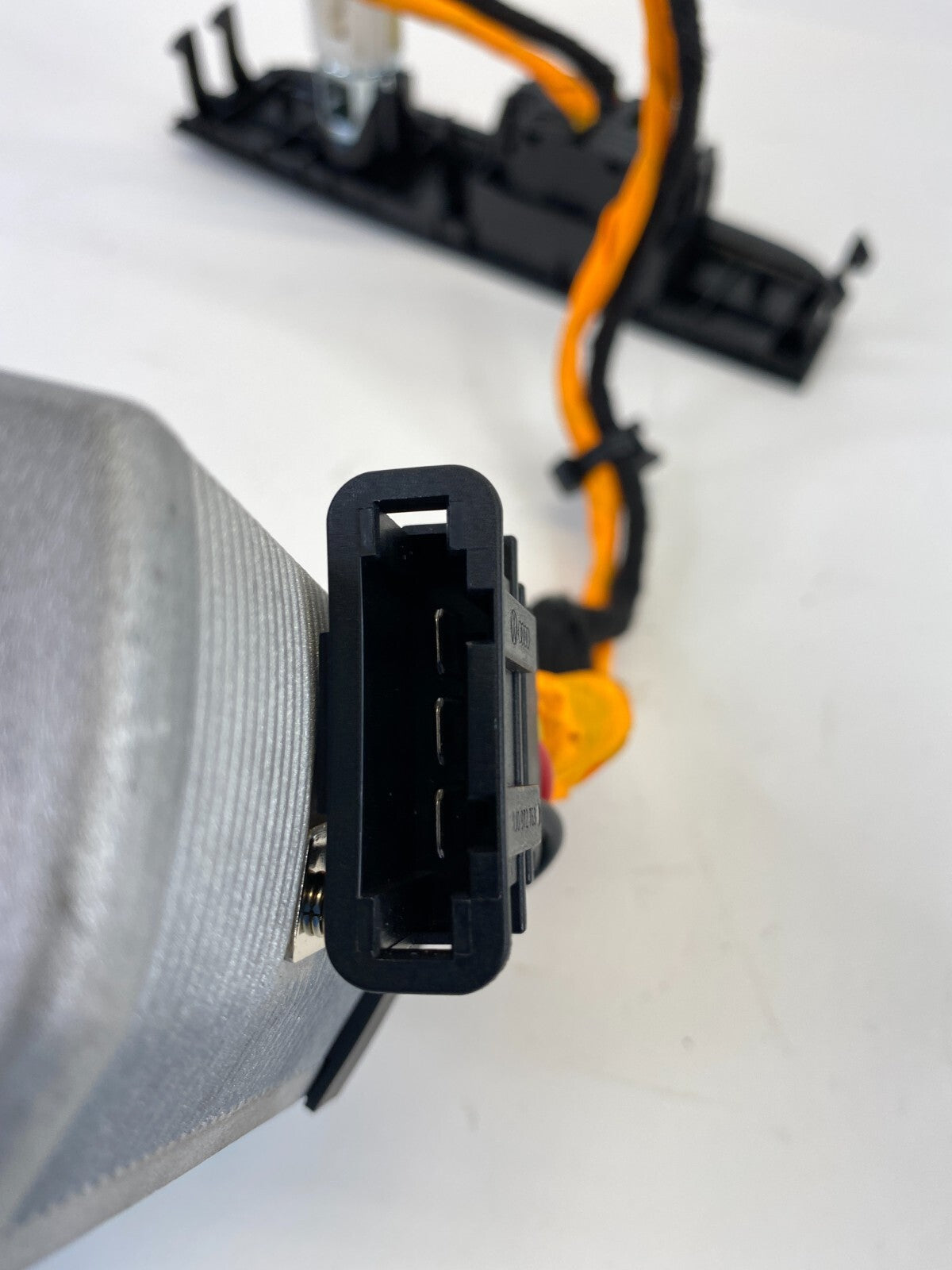 11-17 VW Volkswagen Touareg Power Outlet Inverter Control Module 7P6907155D OEM