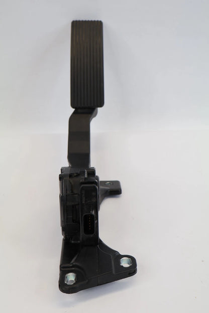 2011-2013 JEEP GRAND CHEROKEE ACCELERATOR GAS PEDAL ASSEMBLY 52124785AD OEM