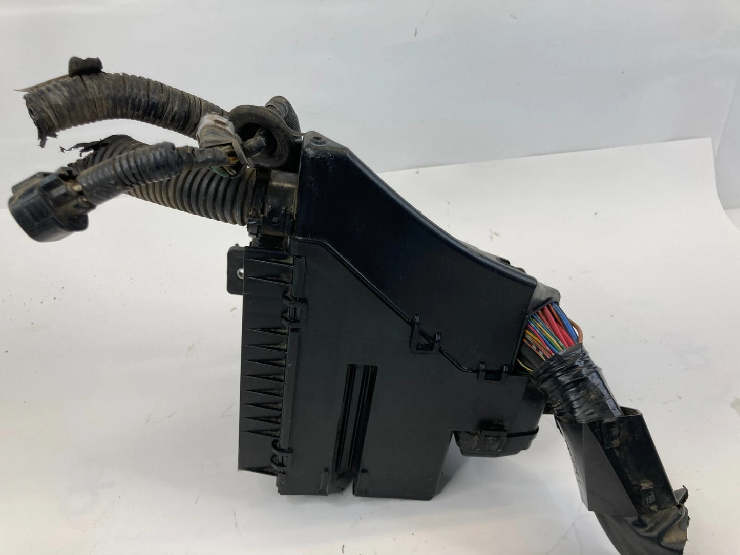 06-08 LEXUS RX400H 3.3L V6 HYBRID ENGINE FUSE RELAY BOX COMPARTMENT 82815-48260