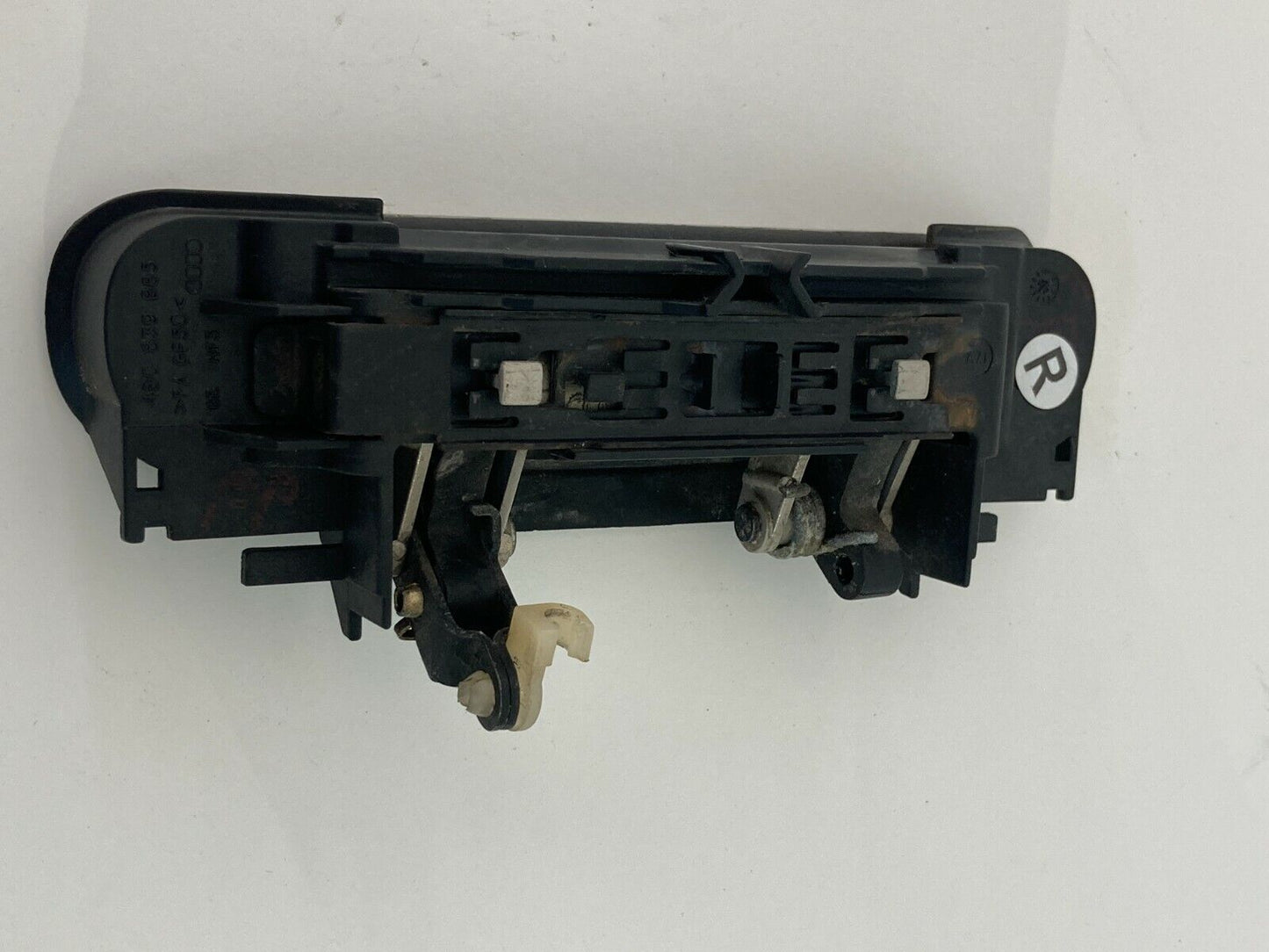 1998-2004 Audi A6 Right Passenger RH Exterior Outside Door Handle Assembly OEM