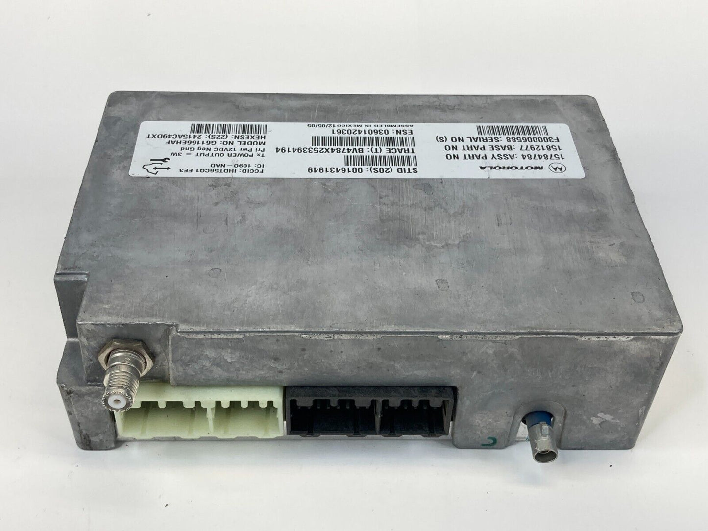 2004-2006 Cadillac SRX Onstar Communication Control Module Motorola 15784784 OEM