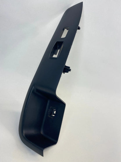 07-13 MITSUBISHI OUTLANDER FRONT PASSENGER SIDE DOOR WINDOW SWITCH COVER BEZEL