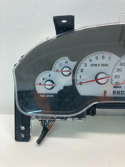 2004 2005 MERCURY MOUNTAINEER MPH 4.6L AT SPEEDOMETER INSTRUMENT CLUSTER OEM