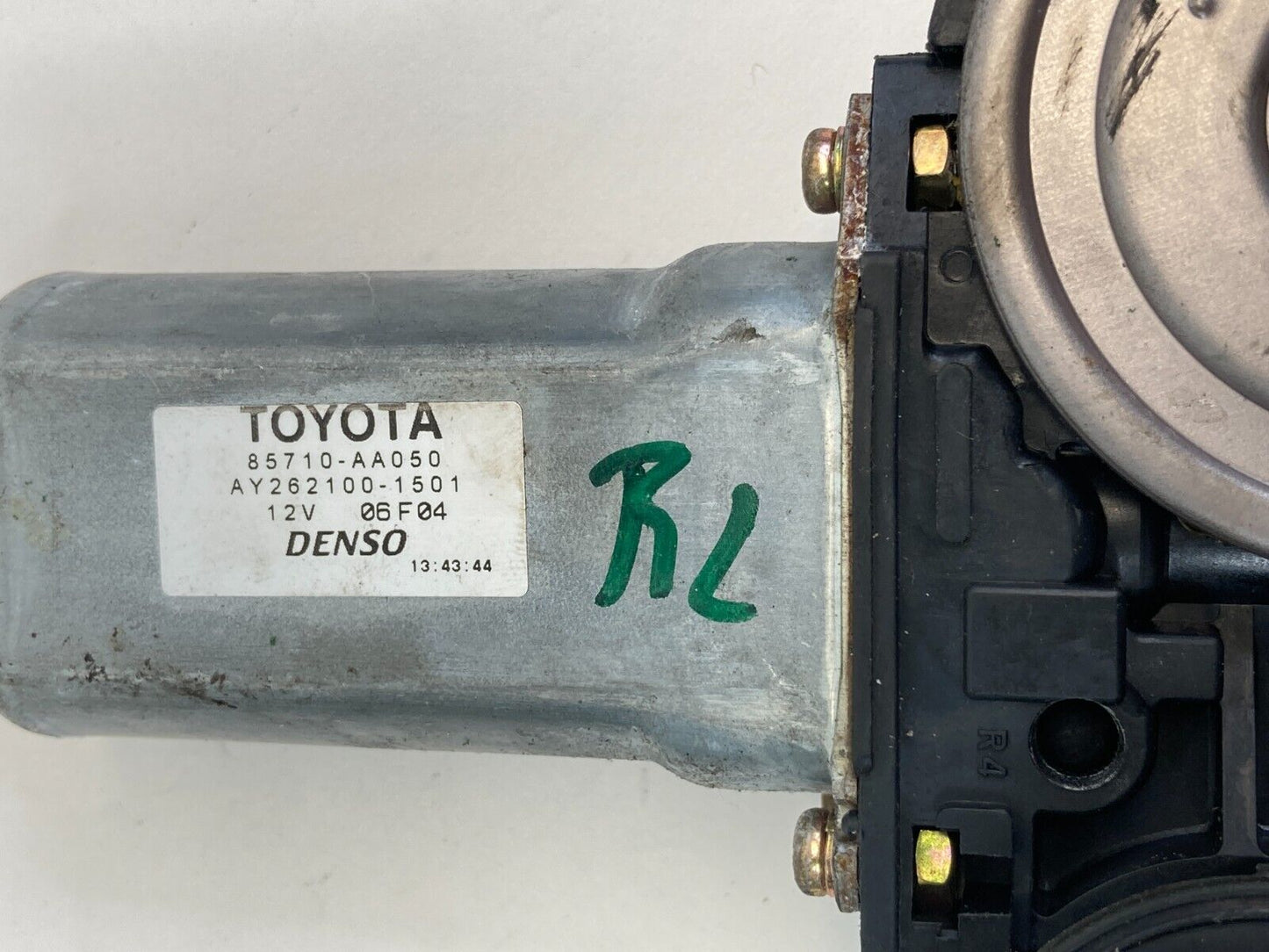 2002-2006 Toyota Camry Sedan Rear Left Side Power Door Window Motor 85710-AA050