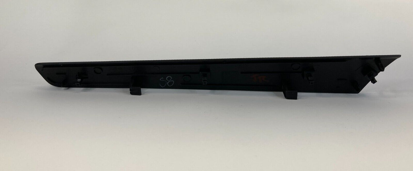 2011-2014 Volkswagen Jetta Front Right Side Door Panel Trim Molding 5C6-867-440