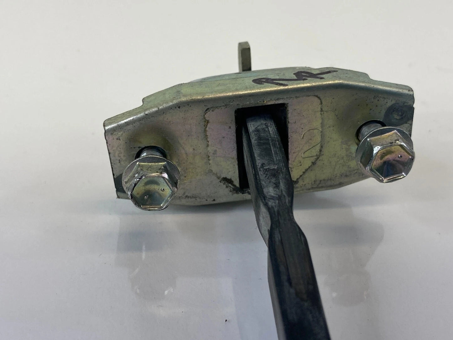04-09 TOYOTA PRIUS HATCHBACK REAR RIGHT DOOR HINGE CHECK STOP STOPPER OEM