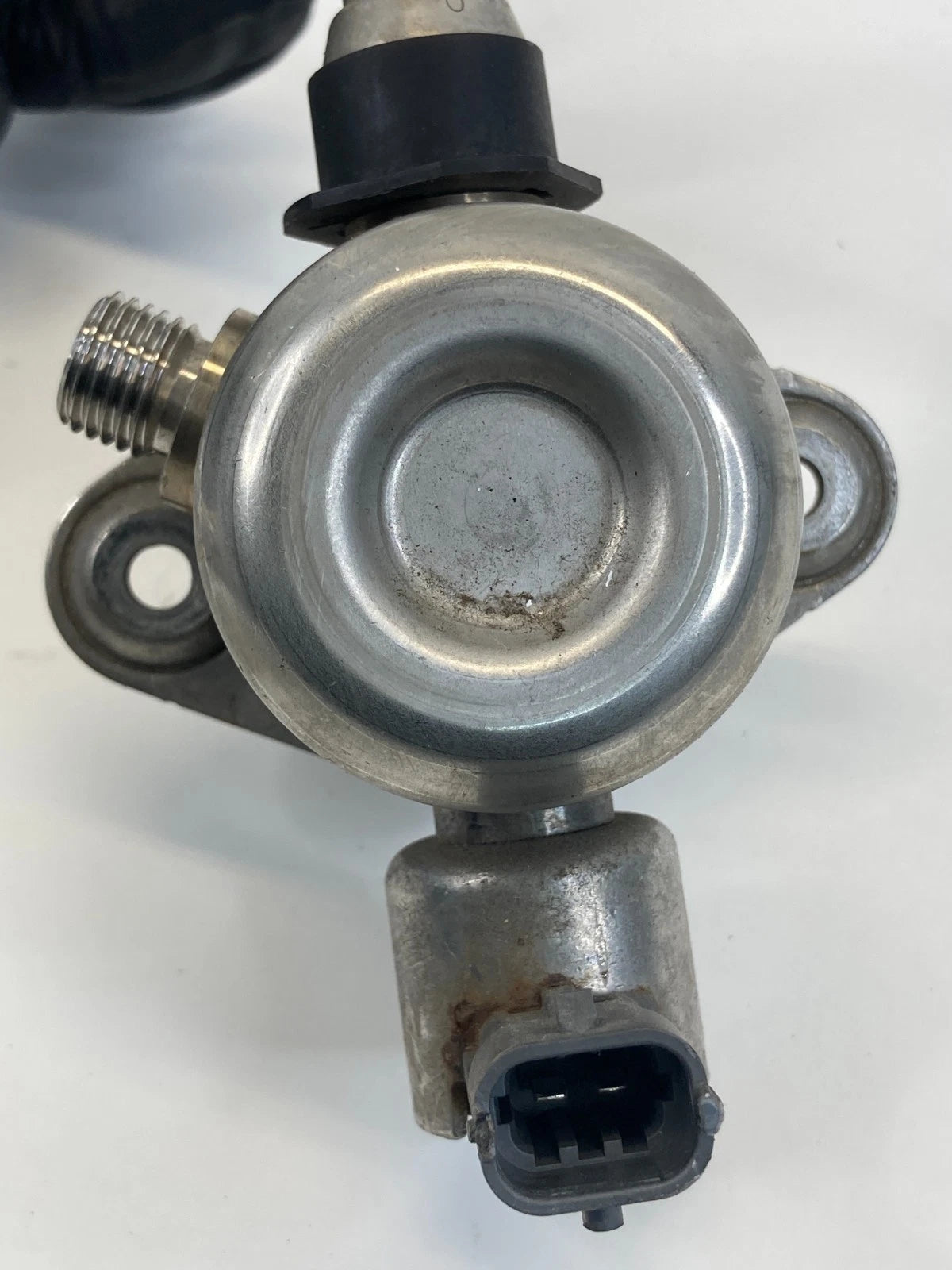 14-19 EXPLORER INTERCEPTOR UTILITY 3.5L HIGH PRESSURE FUEL PUMP AA5E-9D376 OEM