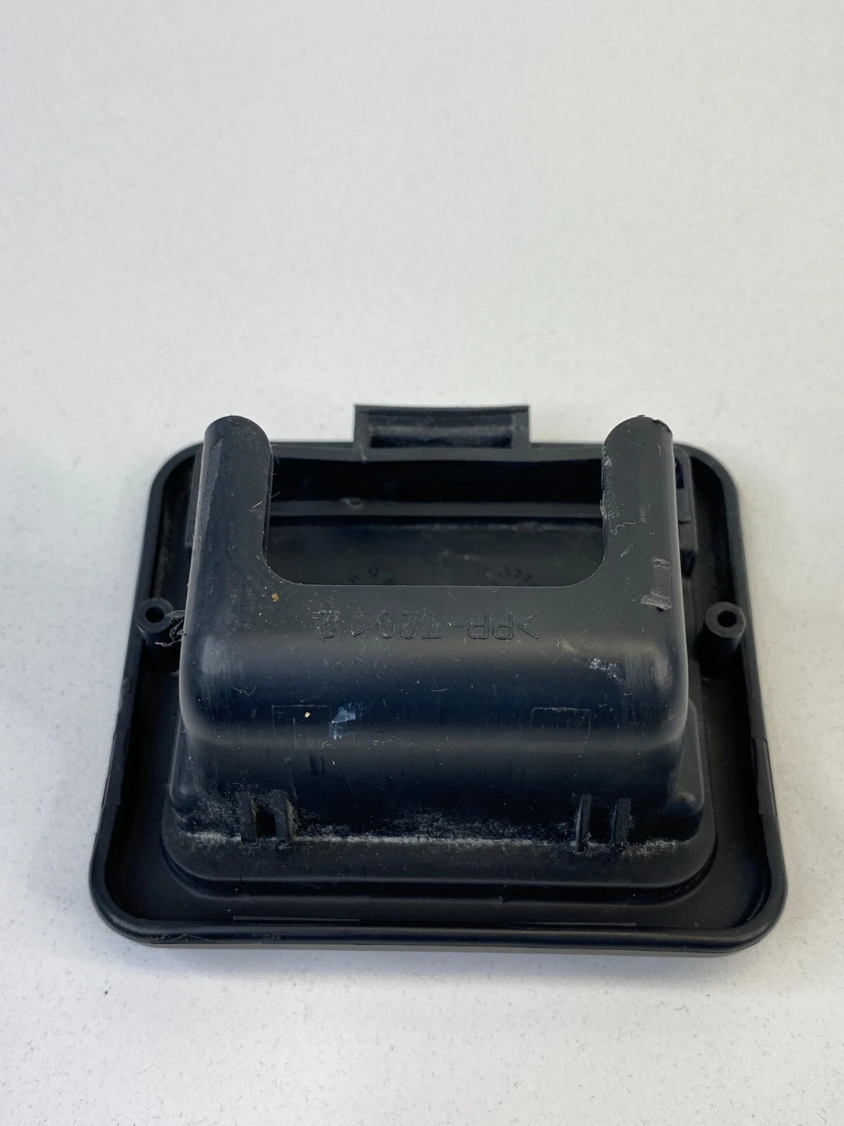2011-2014 HYUNDAI SONATA REAR SEAT CHILD ANCHOR HOOK COVER CAP TRIM OEM