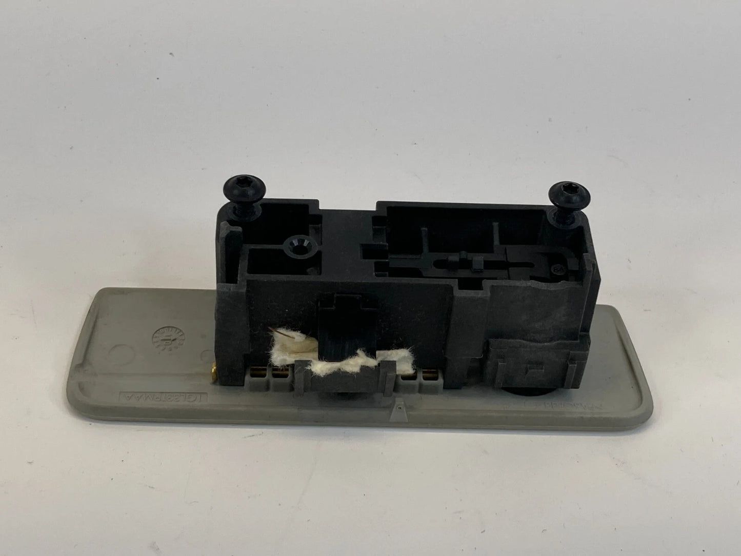 2009-2014 VOLKSWAGEN ROUTAN GLOVE BOX STORAGE COMPARTMENT HANDLE LATCH OEM