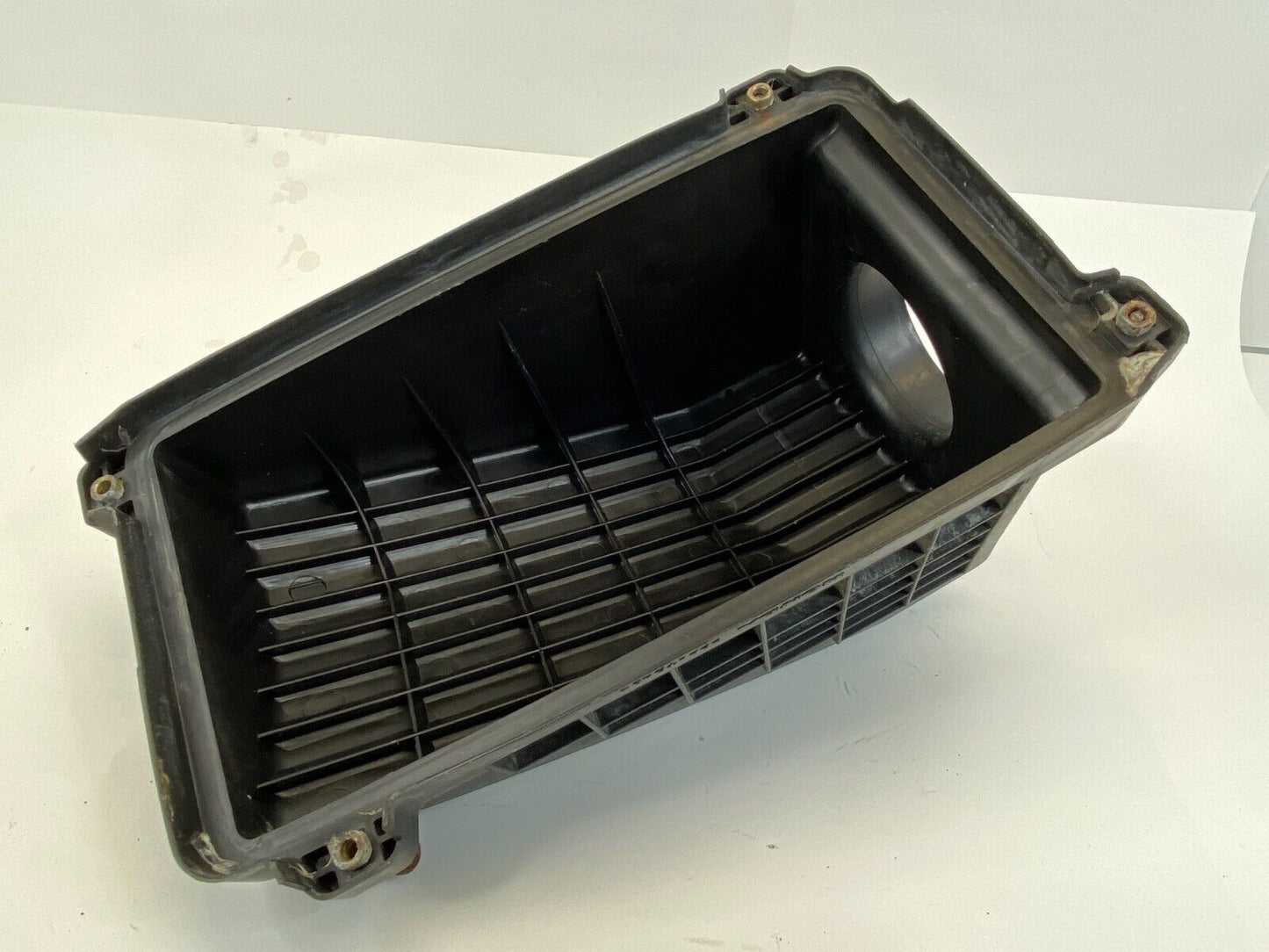 2005 2006 05 06 Honda Odyssey 3.5L Air Intake Cleaner Filter Box Cover OEM