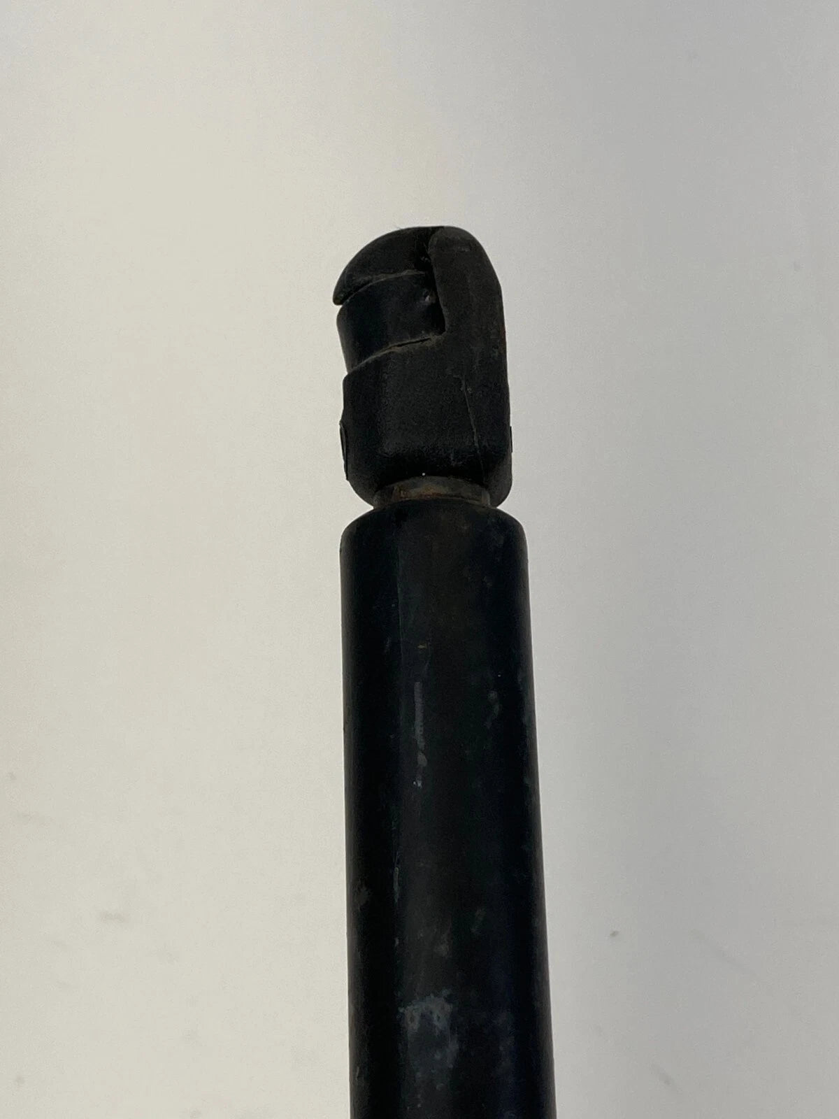 2003-2007 NISSAN MURANO REAR RIGHT TRUNK LID LIFTGATE SHOCK STRUT SUPPORT OEM