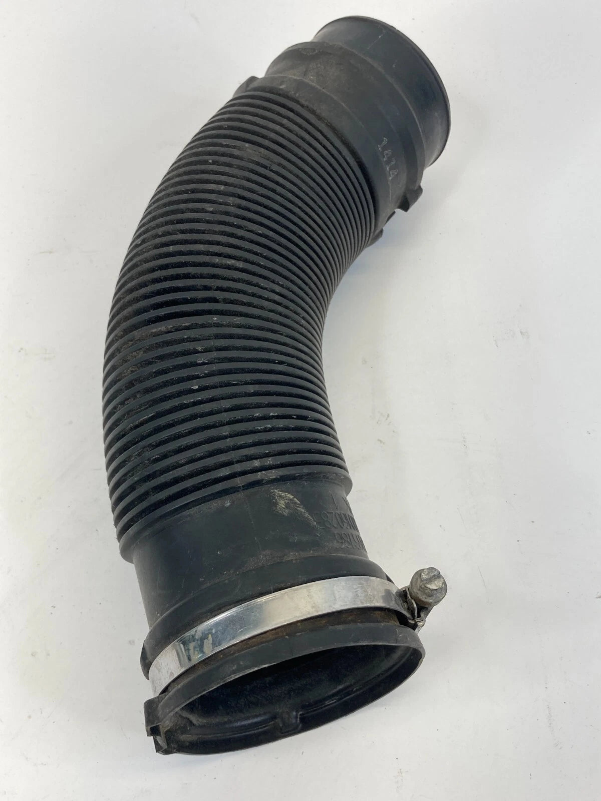 2011-2016 CHEVROLET CRUZE 2016 LIMITED 1.4L AIR CLEANER OUTLET DUCT 13265784