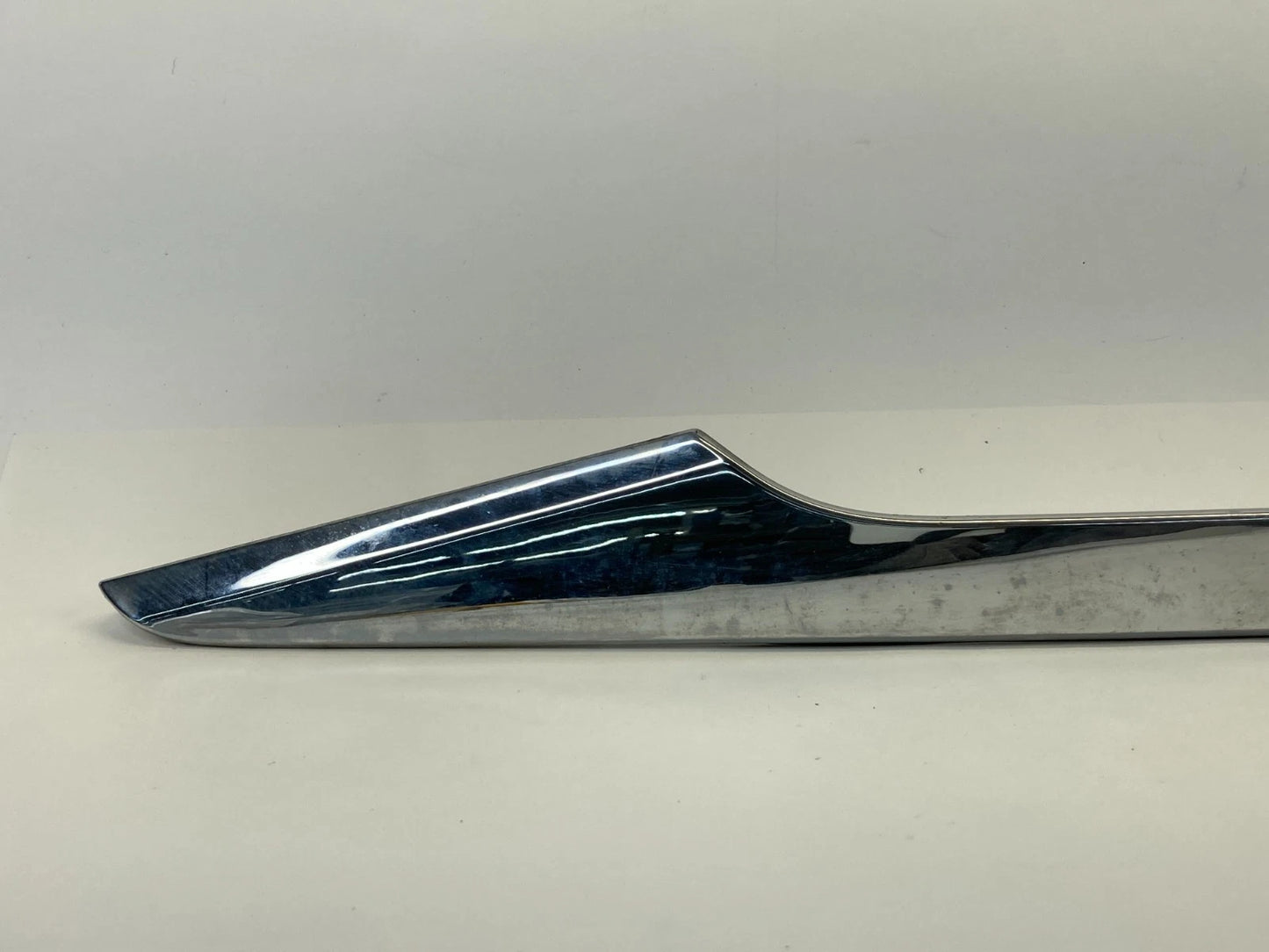 2011-2014 HYUNDAI SONATA GLS REAR TRUNK CHROME TRIM MOLDING 87310-3S000 OEM