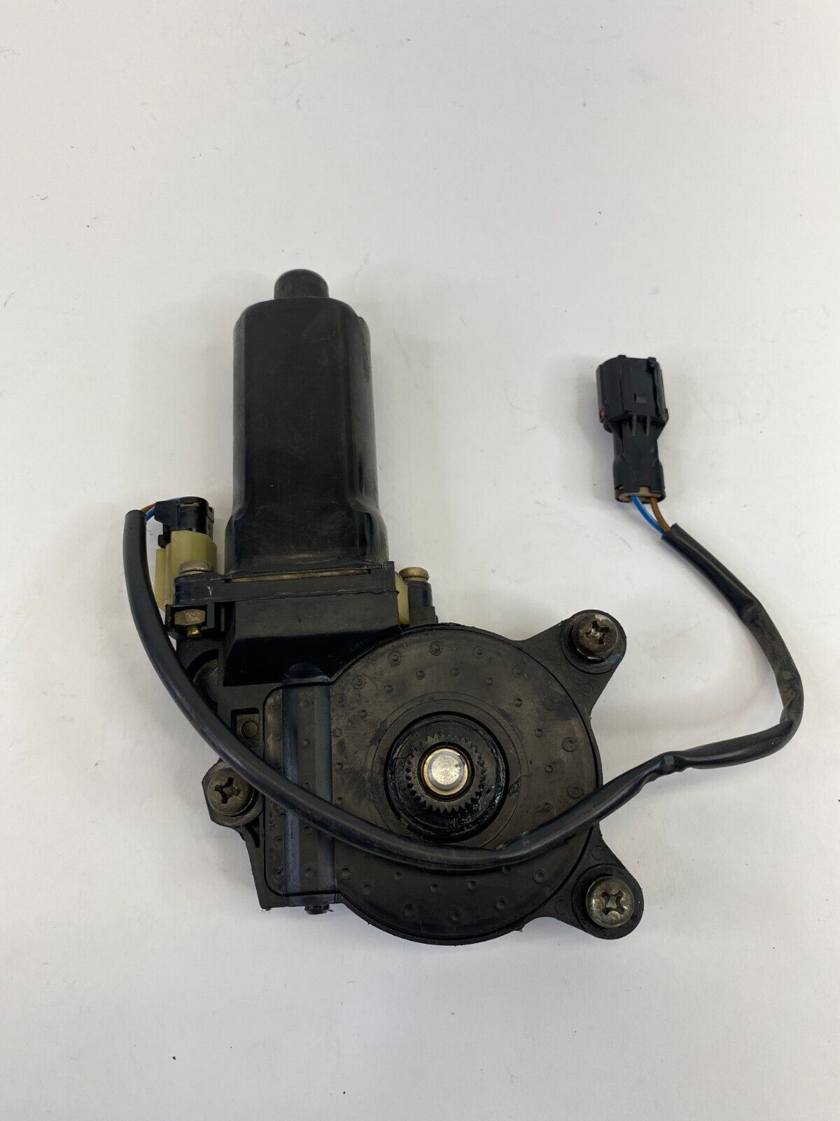 1996-2001 Hyundai Elantra Sedan Front Right Side Power Door Window Motor OEM