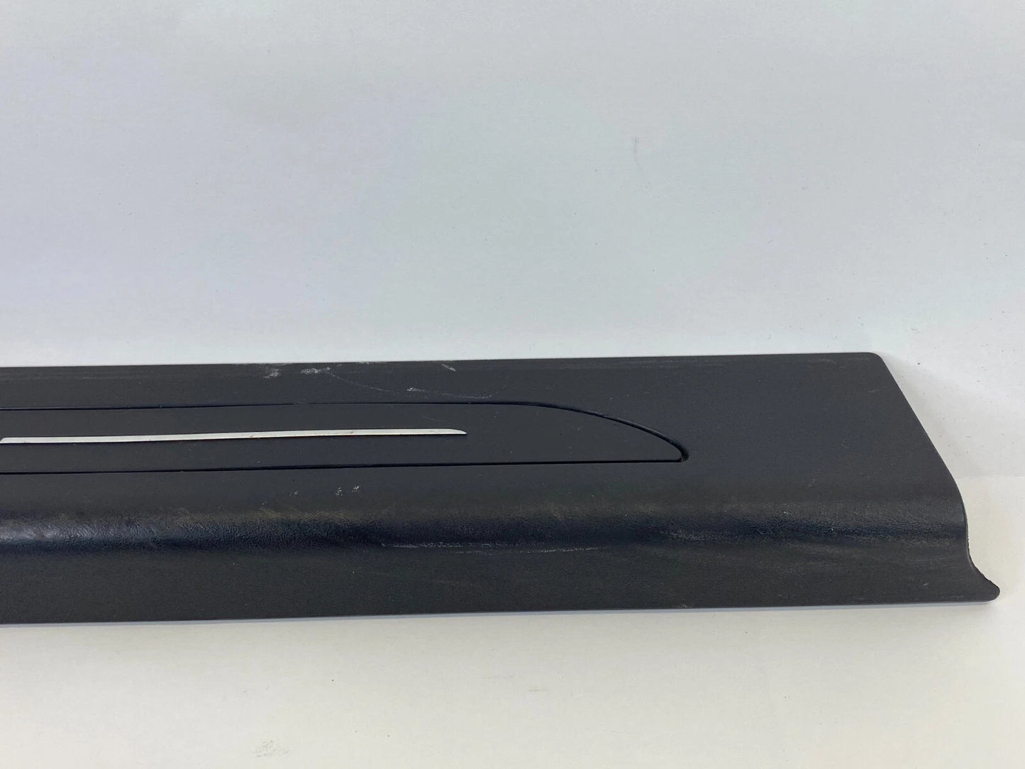 2004-2008 SAAB 9-3 FRONT LEFT SIDE DOOR SCUFF PLATE STEP TRIM PANEL 12803116 OEM