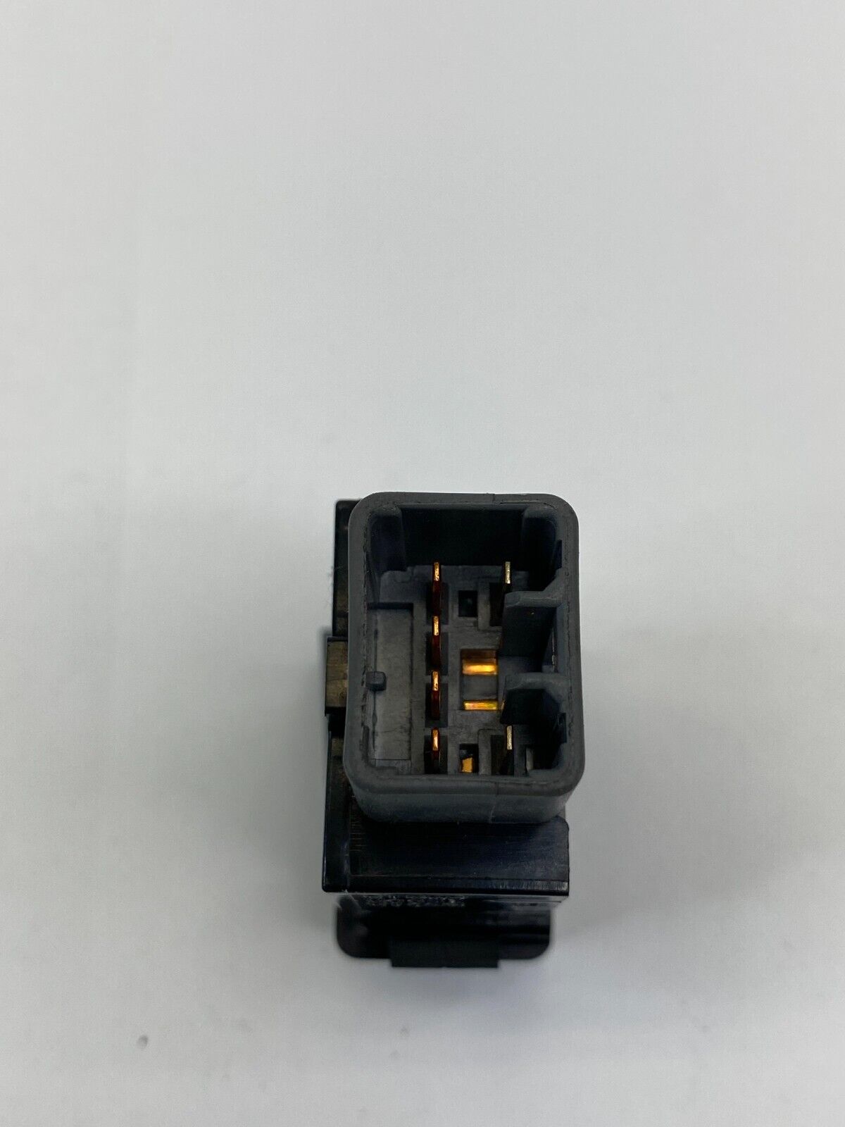 06 07 08 09 10 11 Hyundai Accent Rear Defroster Control Switch Button OEM