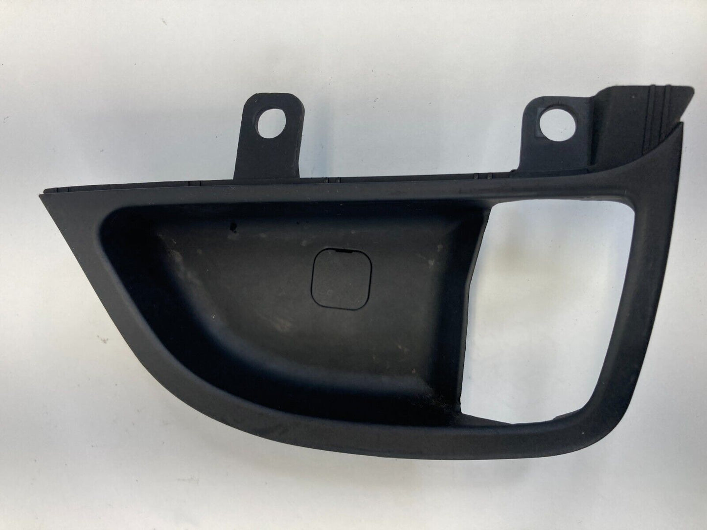 2011-2016 Hyundai Elantra Rear Right Interior Door Handle Bezel Cover RR RH