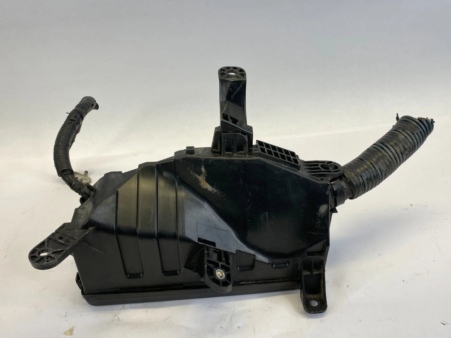 2007-2011 LEXUS GS350 3.5L ENGINE FUSE BOX RELAY JUNCTION BLOCK W/ HARNESS OEM