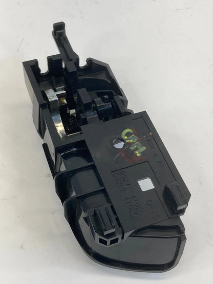 2004-2009 TOYOTA PRIUS FR RH INSIDE DOOR HANDLE ASSEMBLY CHROME 69205-47020 OEM