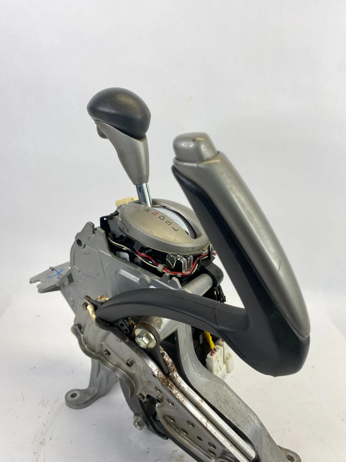 2006-2011 HONDA CIVIC 1.3L A/T FLOOR GEAR SHIFTER SELECTOR LEVER W/ BRAKE HANDLE