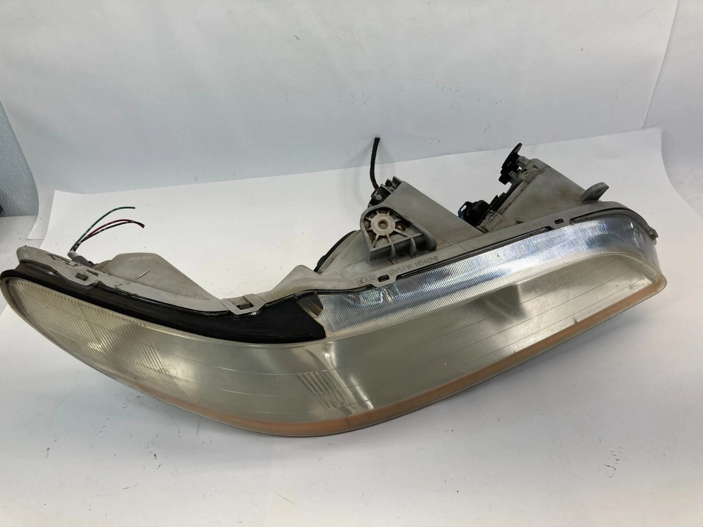 1998 1999 2000 HONDA ACCORD SEDAN FRONT RIGHT PASSENGER HEADLIGHT HEADLAMP OEM