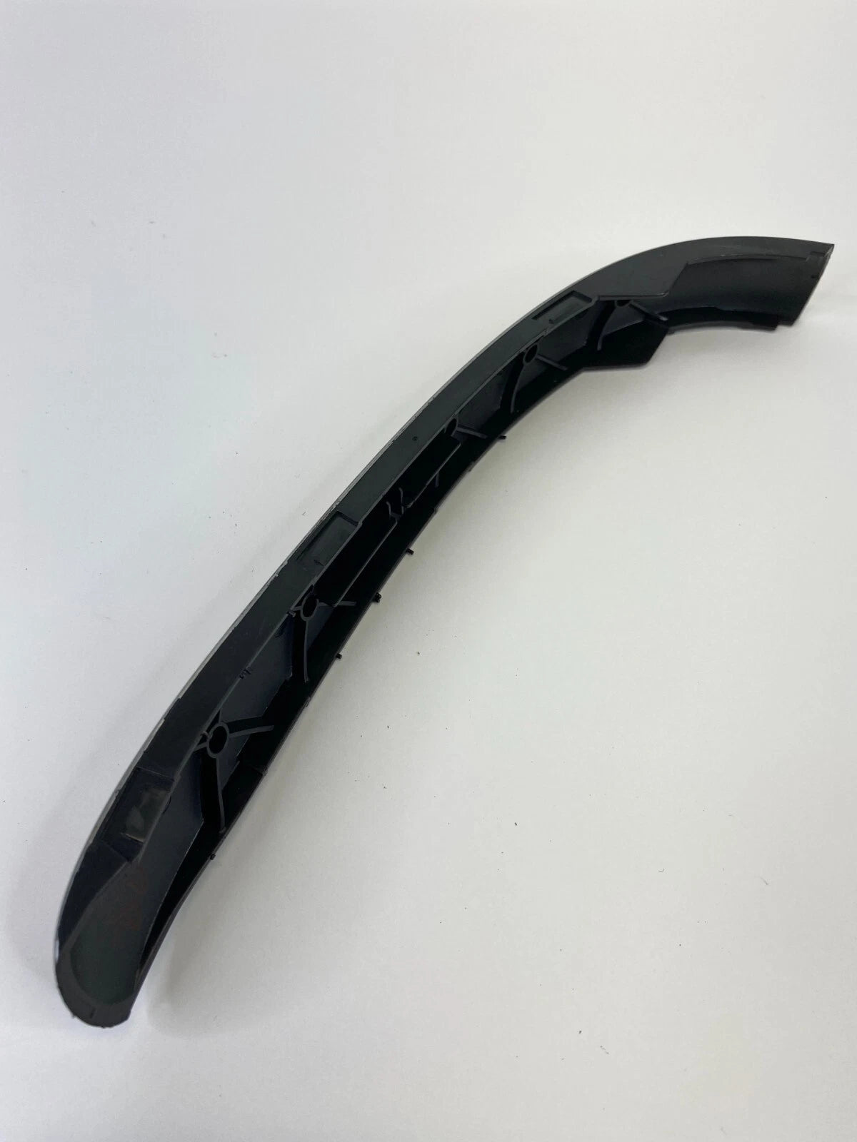 2006 2007 SATURN VUE INTERIOR REAR RIGHT DOOR PANEL TRIM COVER BEZEL 15863716