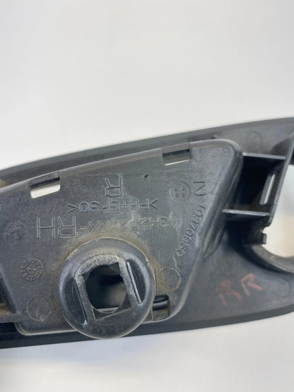 2006 2007 06 07 SATURN VUE REAR RIGHT BACK SIDE INNER DOOR HANDLE 10370960 OEM