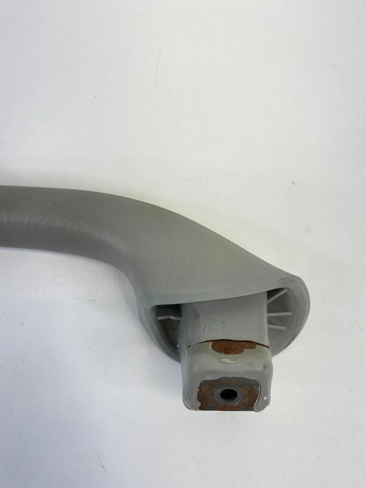 03 04 FORD ESCAPE INTERIOR WINDSHIELD RIGHT PASSENGER A PILLAR GRAB GRIP HANDLE