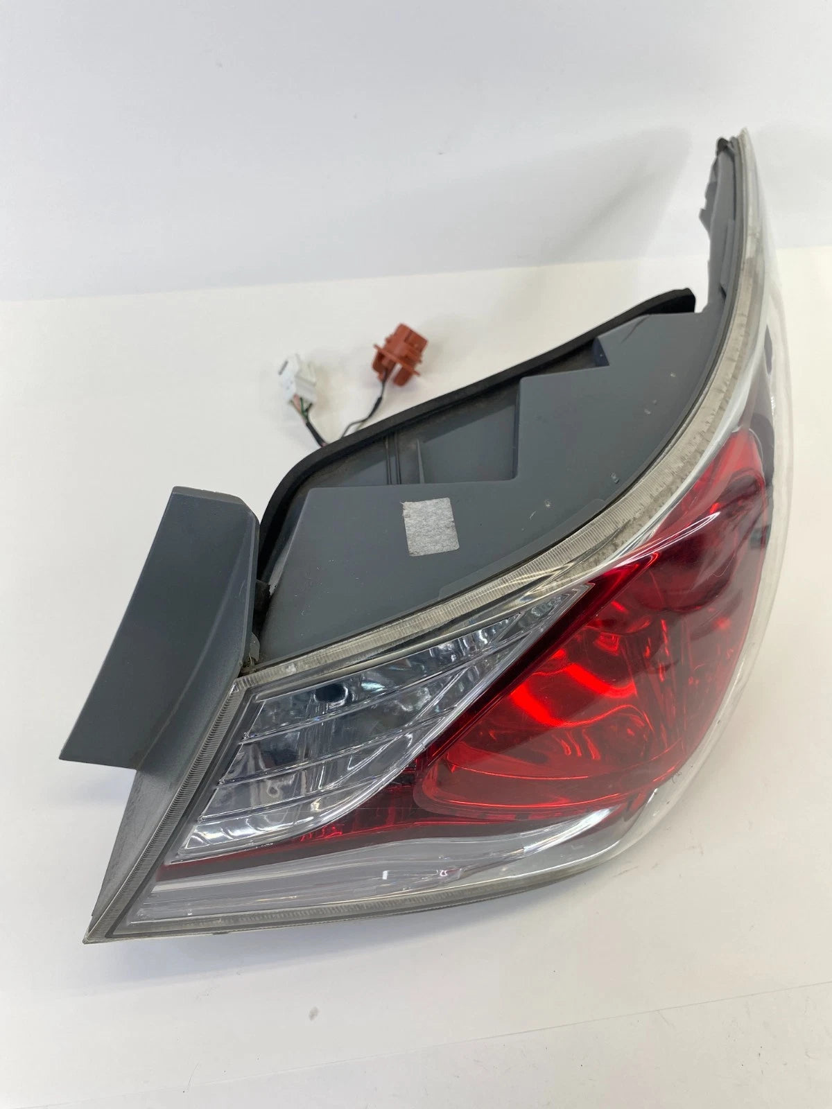 2011-2015 Hyundai Sonata HYBRID Right Passenger Tail Light Taillight Outer OEM