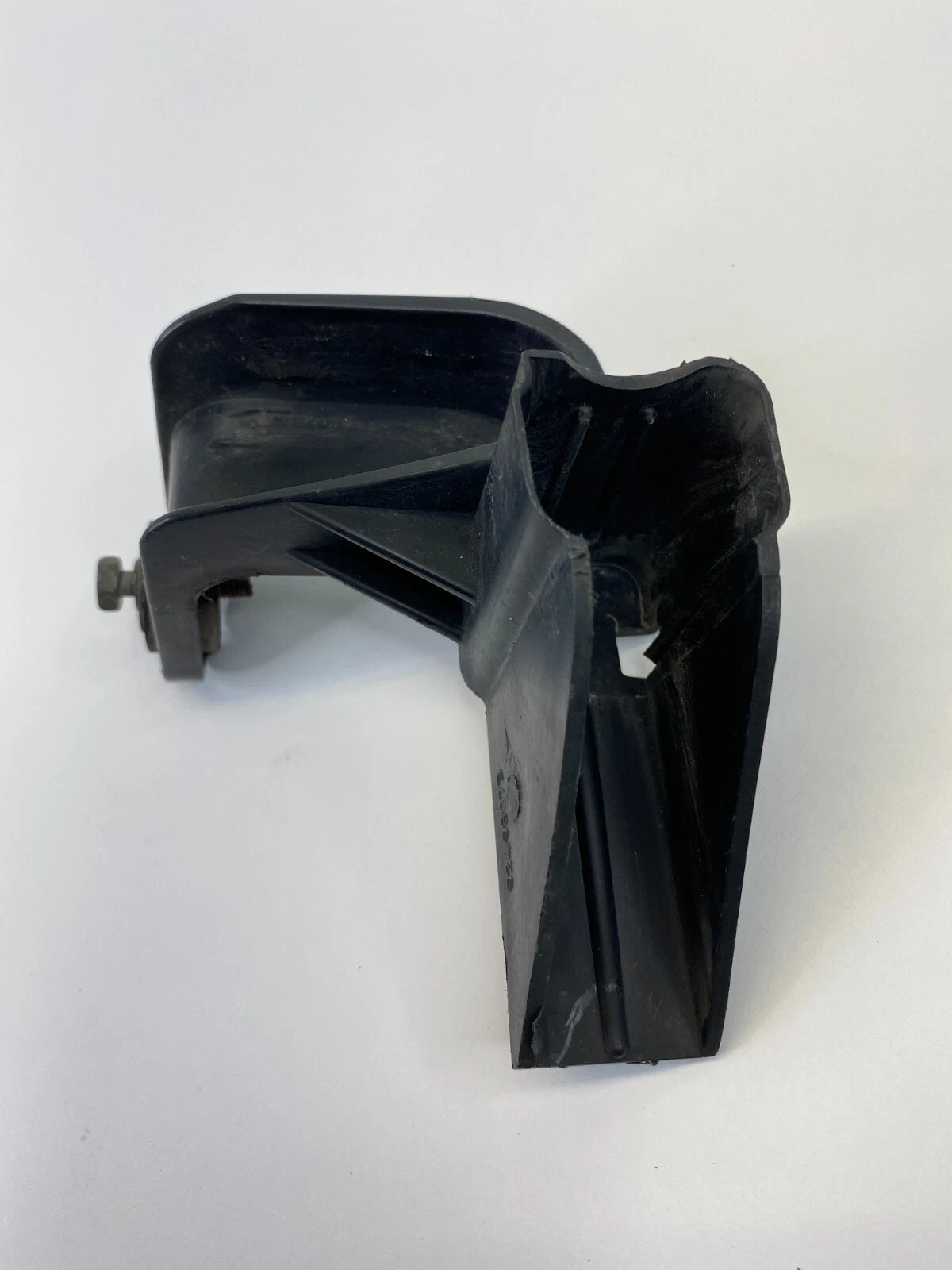 2005-2015 TOYOTA TACOMA CREW CAB 4.0L V6 FRONT RADIATOR SUPPORT BRACKET OEM