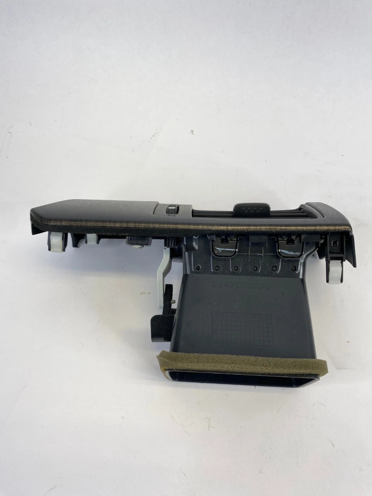 2013-2015 HONDA ACCORD DASH AC VENT BEZEL TRIM GRILLE LH DRIVER SIDE 77620-T2FA0