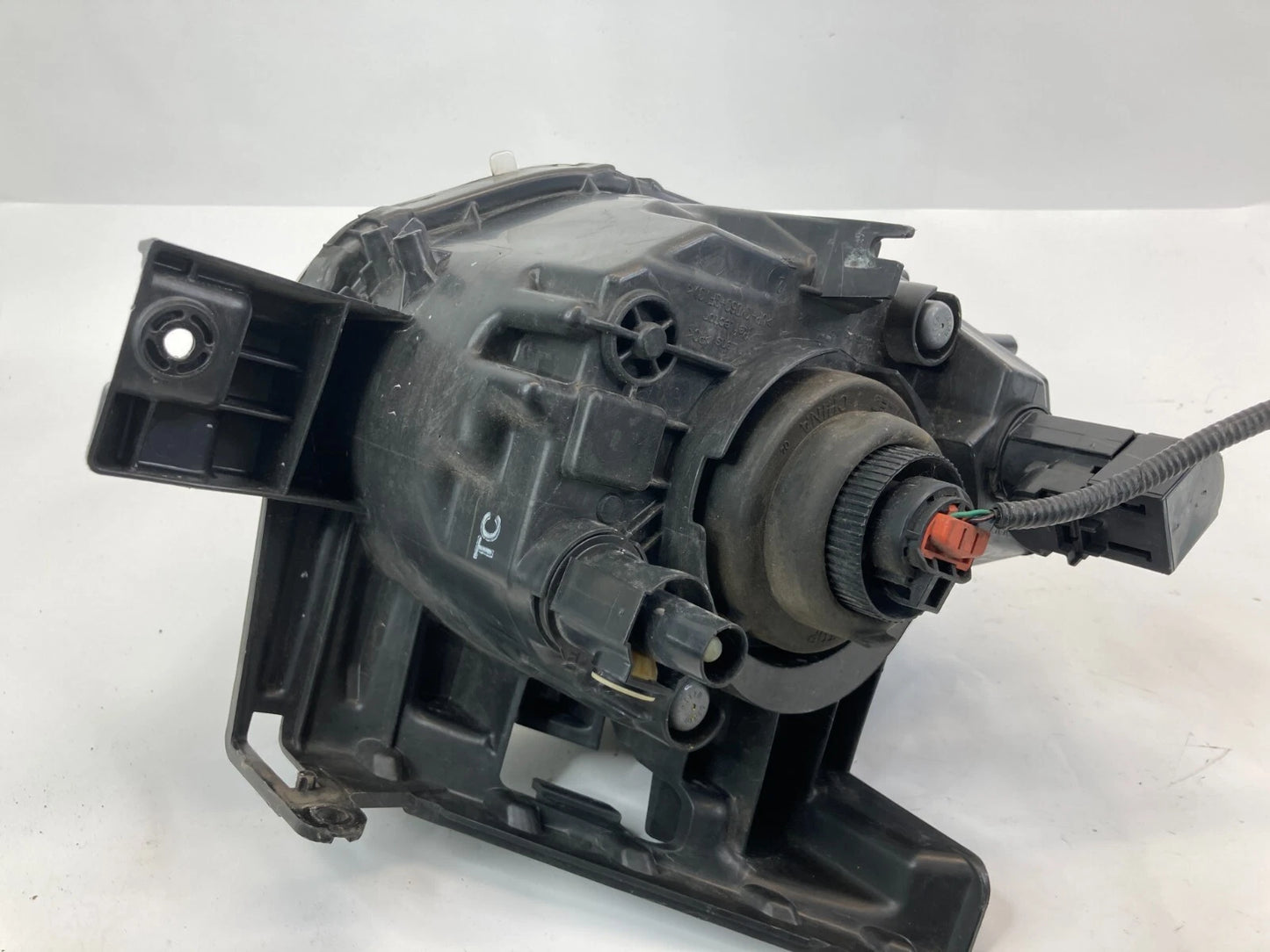 2011-2014 NISSAN JUKE FRONT LEFT DRIVER SIDE FOG LIGHT LAMP HEADLIGHT HALOGEN