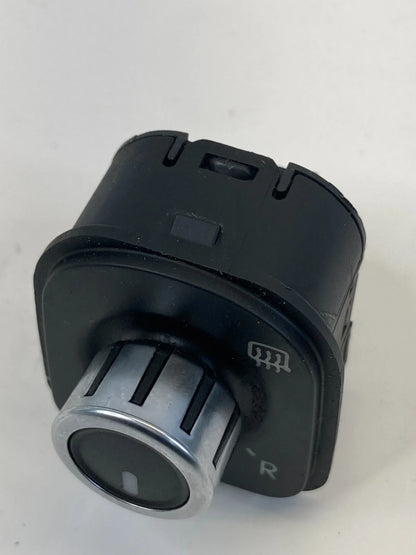 09-12 VOLKSWAGEN CC FRONT LEFT DOOR POWER MIRROR CONTROL SWITCH 5K1-959-565 OEM
