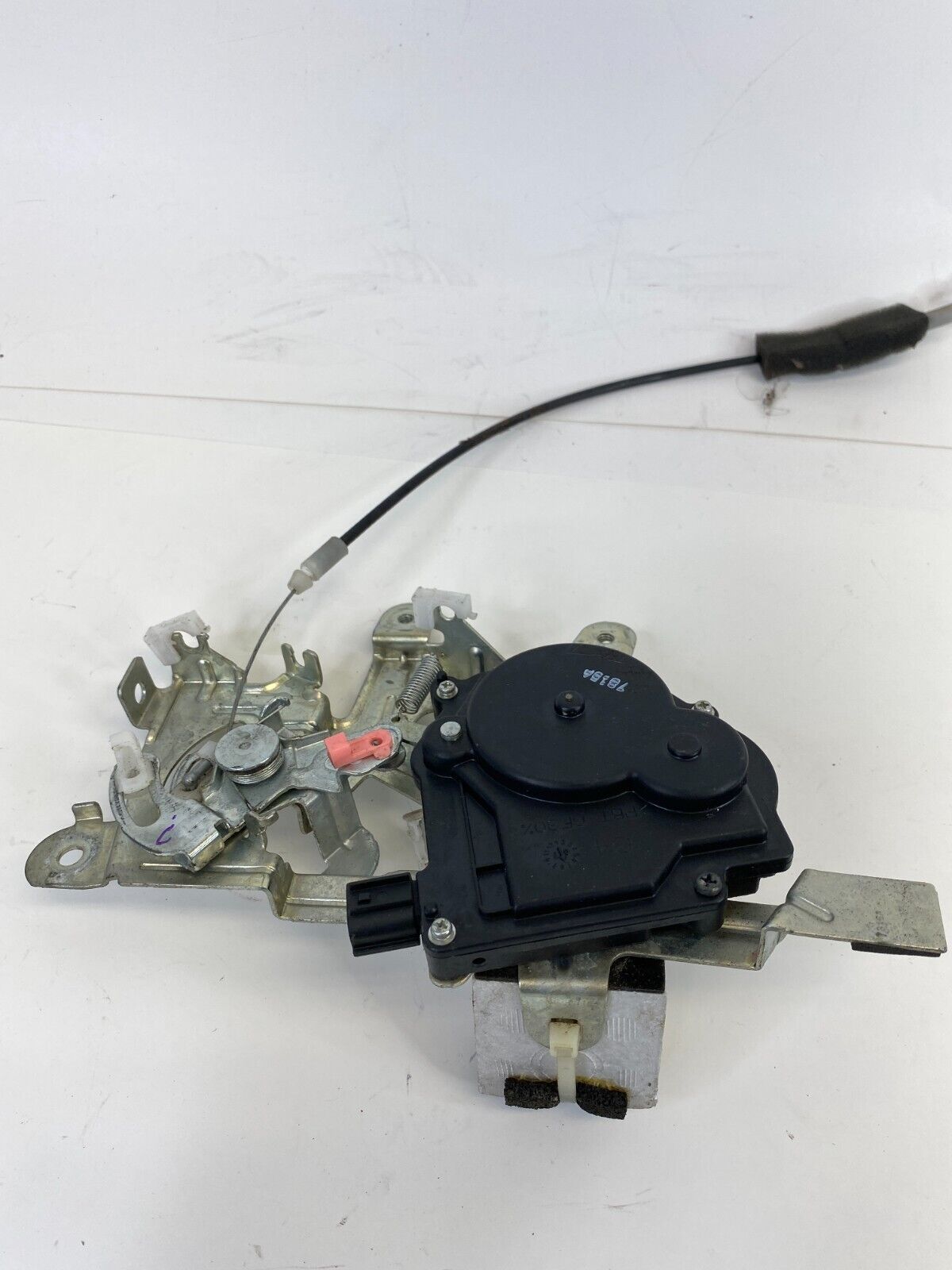 2005-2010 Honda Odyssey Right Sliding Door Power Lock Crank Release Actuator OEM