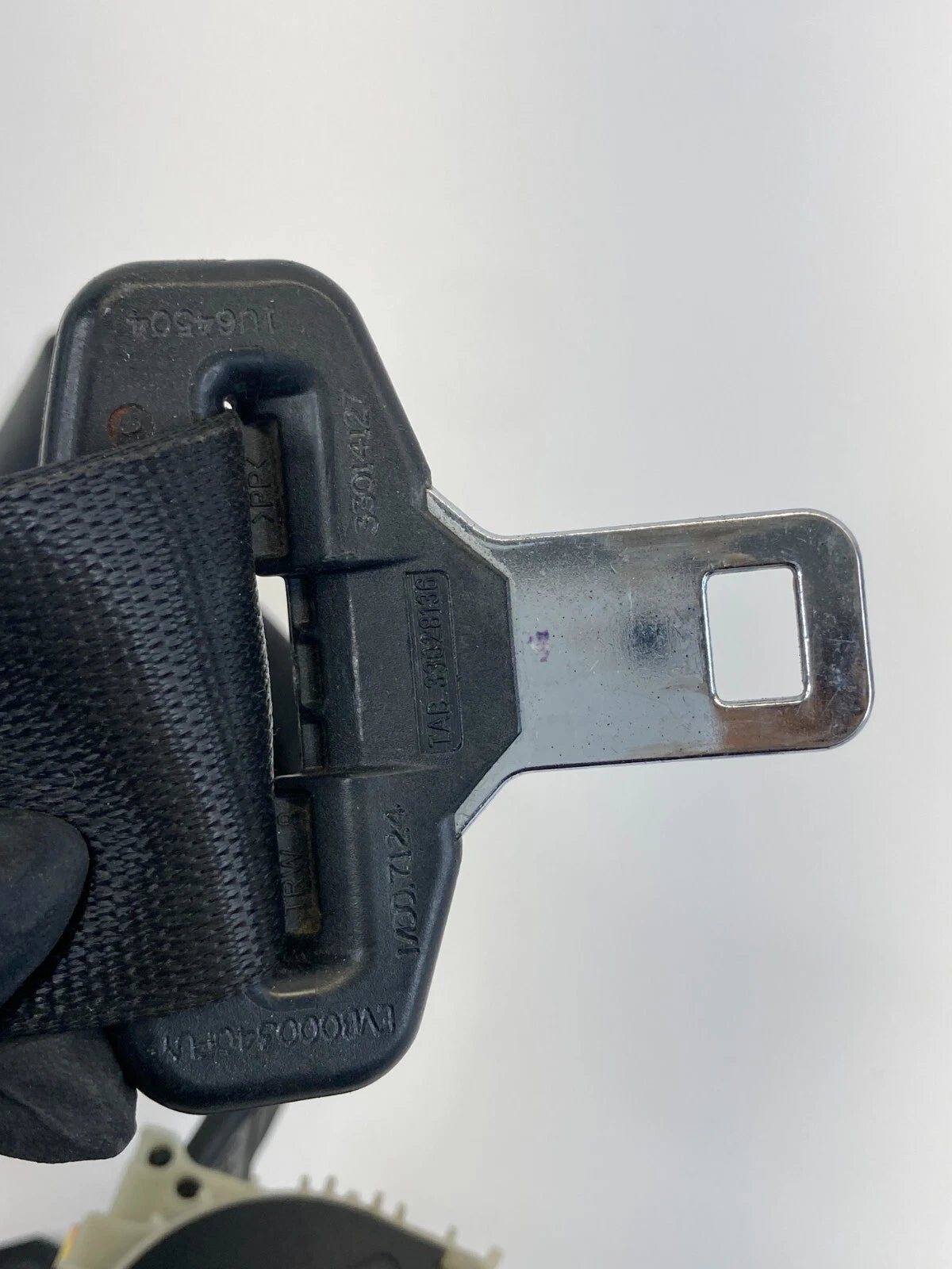 2003-2006 LAND ROVER RANGE ROVER FRONT RIGHT SEAT BELT RETRACTOR ASSEMBLY OEM