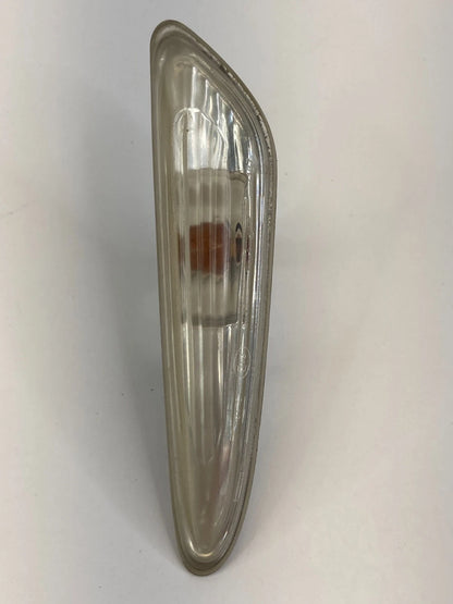 2004-2006 BMW X3 SUV 4-DR LEFT DRIVER SIDE FENDER MARKER REPEATER TURN LIGHT OEM