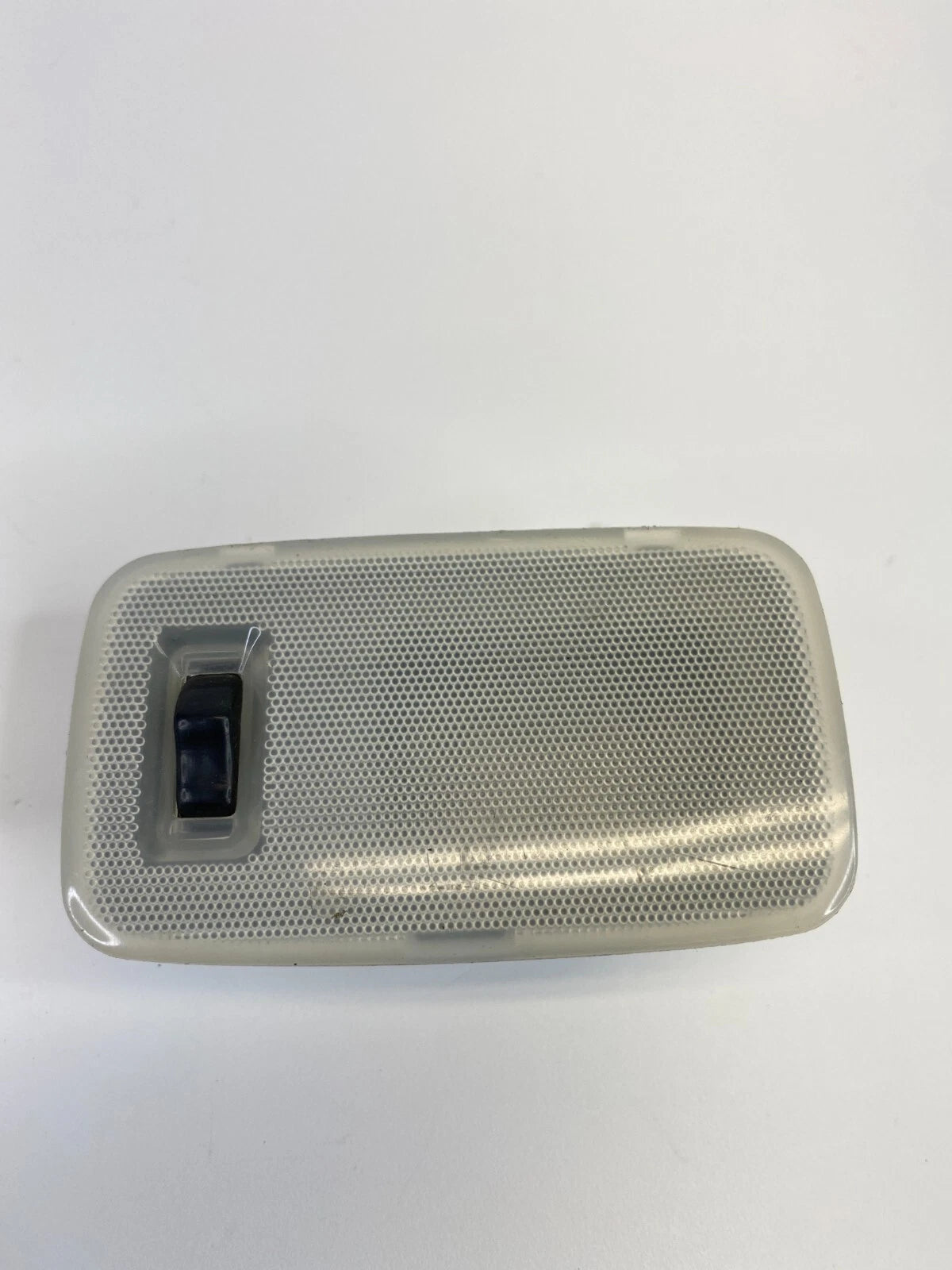 2004-2010 TOYOTA SIENNA W/O SUNROOF REAR ROOF DOME MAP LIGHT LAMP OEM
