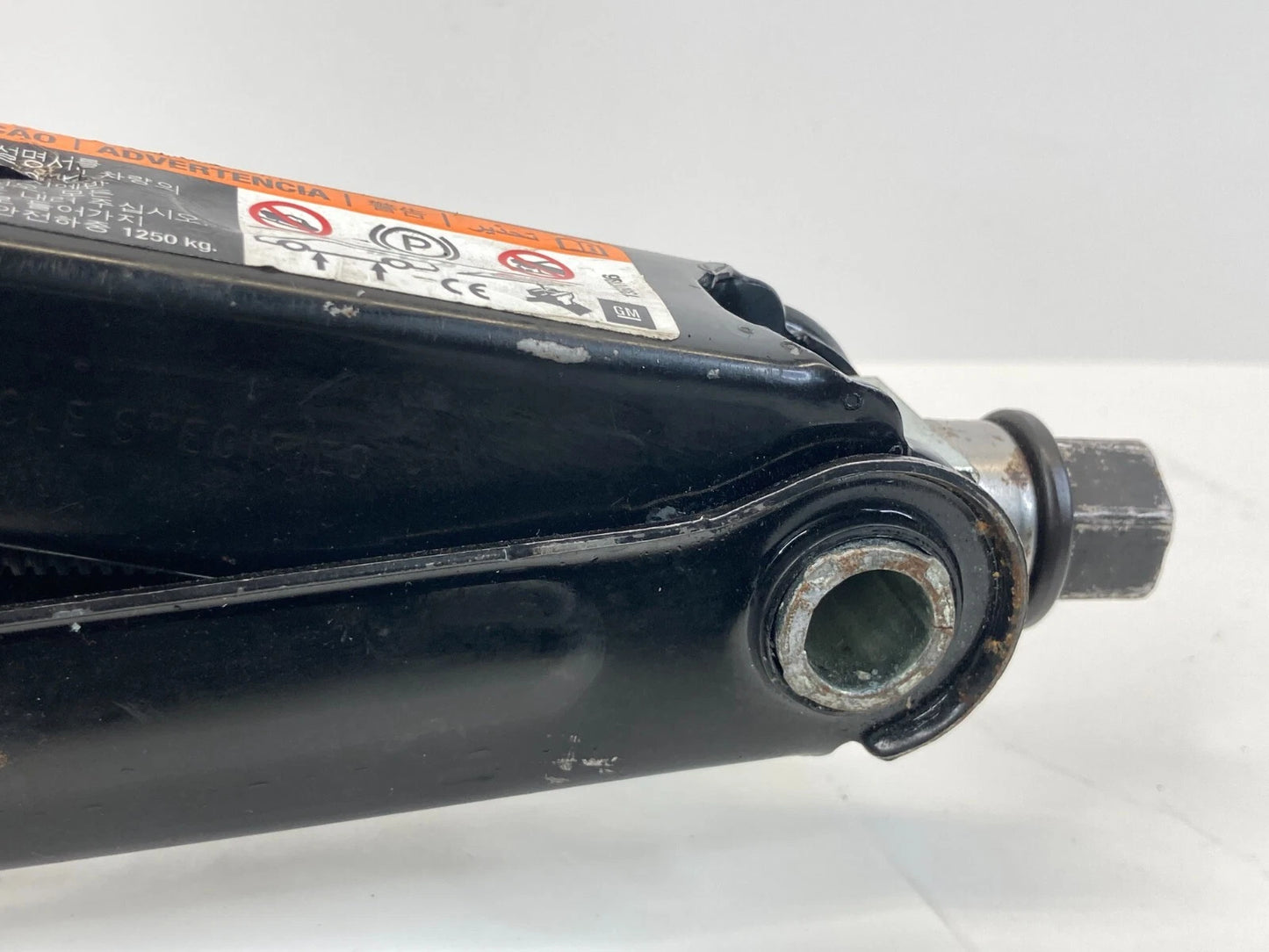 12-16 CHEVY CRUZE 19-25 EQUINOX SPARE TIRE JACK TOOL KIT WRENCH SET 13507375 OEM