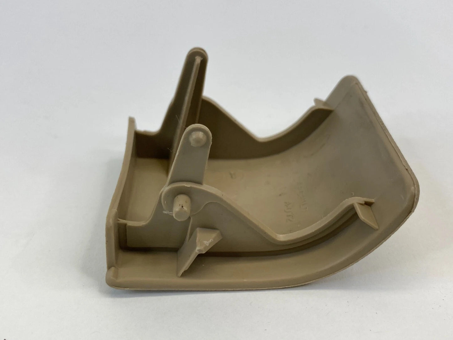 03-07 HONDA ACCORD SEDAN REAR CHILD RESTRAINT ANCHOR PLATE CAP 84512-SDA-A012
