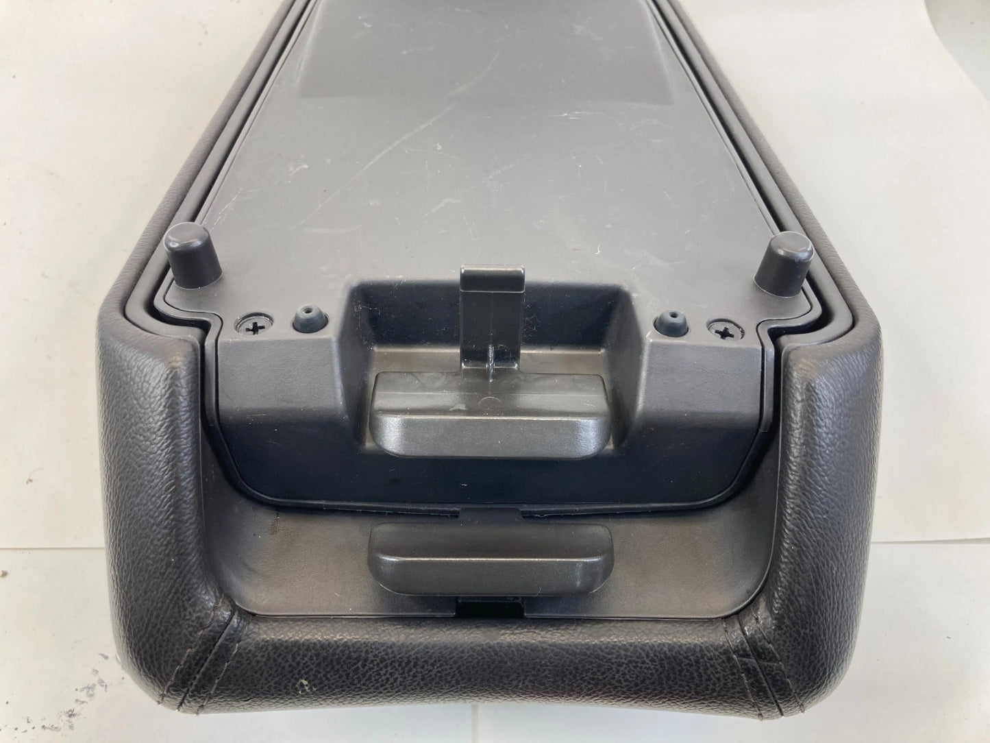 2011-2014 HYUNDAI SONATA CENTER CONSOLE ARMREST ARM REST LID STORAGE OEM