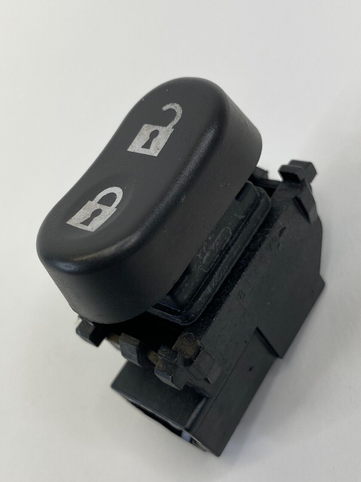 2005-2009 Chevrolet Equinox Front Right Side Door Lock Control Switch M25148 OEM