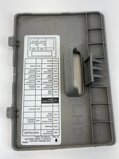 2011-2017 NISSAN QUEST INTERIOR FUSE RELAY BOX COVER LID TRIM 68964-1JA0A OEM