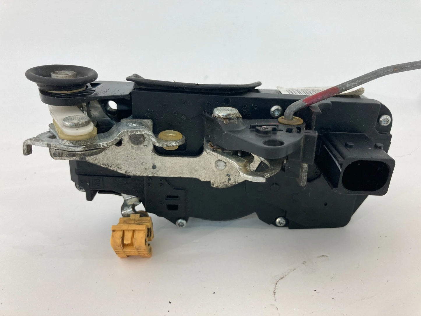 2005-2009 CHEVROLET EQUINOX REAR LEFT DOOR LOCK LATCH ACTUATOR 16889615 OEM