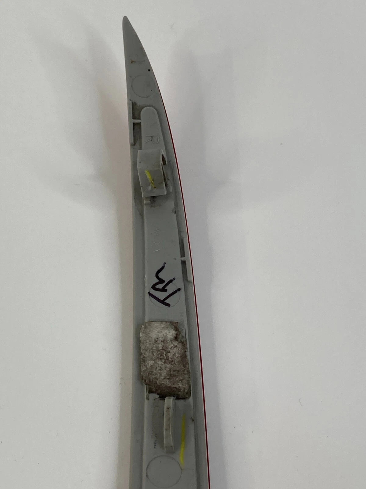 2013-2016 FORD FUSION REAR RIGHT BUMPER REFLECTOR MARKER LIGHT DS73-515B0-A OEM