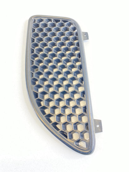 1999-2005 PONTIAC GRAND AM SE FRONT LEFT BUMPER GRILL GRILLE INSERT 22644245