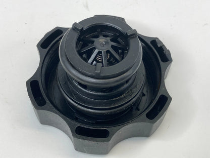 2011-2016 CHEVROLET CHEVY CRUZE RADIATOR COOLANT RESERVOIR TANK CAP COVER