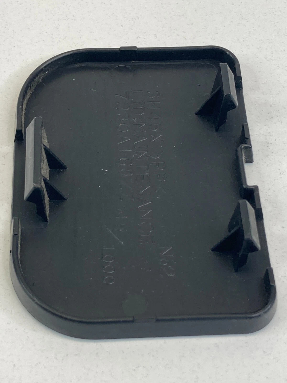 2007-2013 MITSUBISHI OUTLANDER REAR QUARTER PANEL PLUG COVER LID TRIM 7230A168