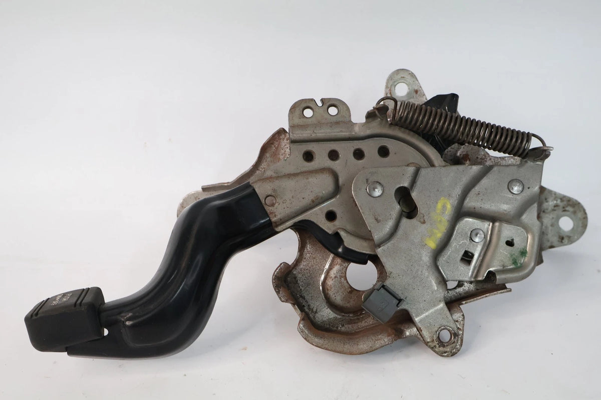 2011-2020 TOYOTA SIENNA FOOT EMERGENCY PARKING BRAKE RELEASE PEDAL ASSEMBLY OEM